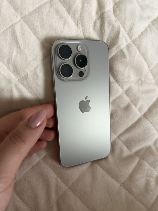Айфон 15про телефон