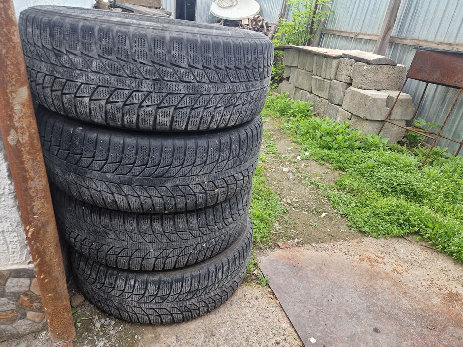 215/60/16 Зима комплект