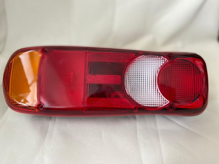 Tripla Nissan Cabstar