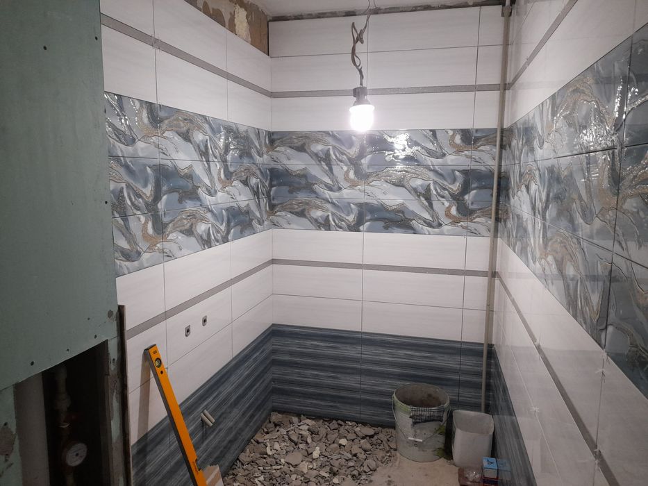 Кафель,ламинат,линолеум,плинтус.