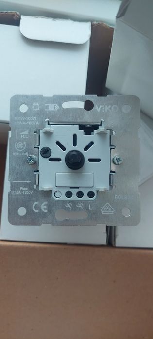 Dimmer rotativ cu buton pornit/oprit Schrack EV103020