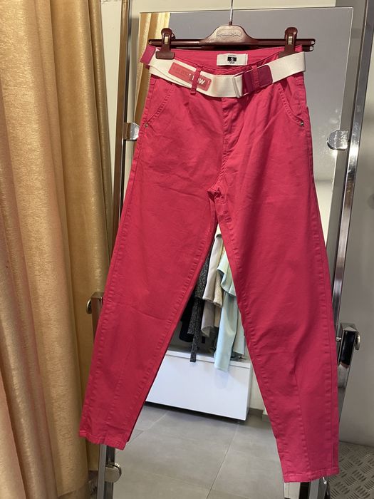 Комплект в цикламено