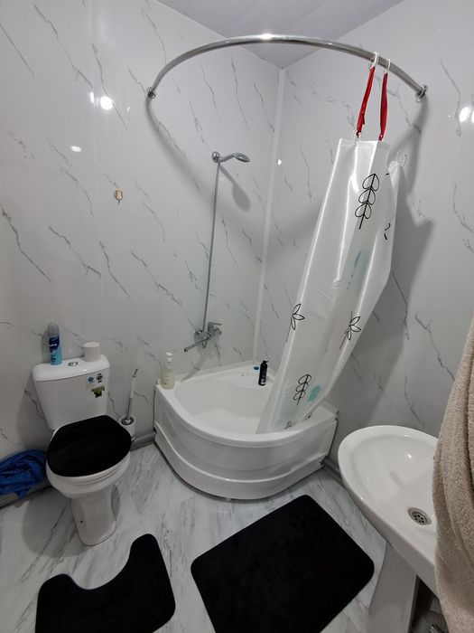 2 xonali uy ijaraga beriladi. VAI chorraxasi