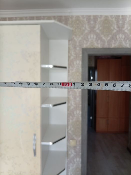 Продам шкаф угловой