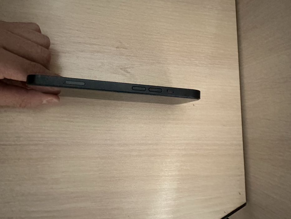 Продам iphone 13 | akb 100% | не вскрывался