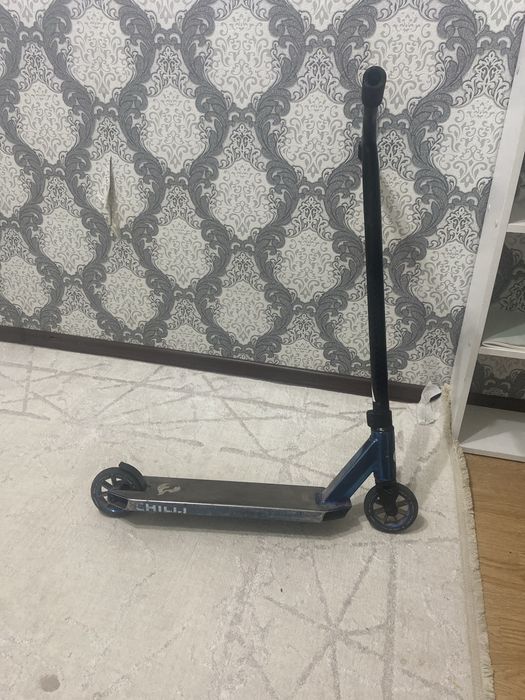 Продам самокат трюкавой