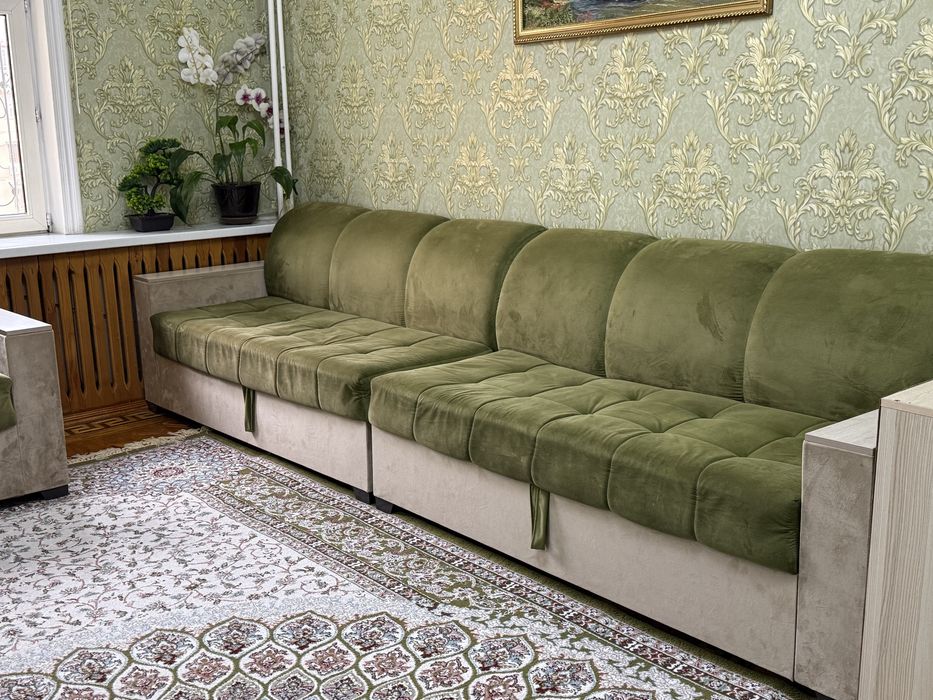 Диван большой б/у