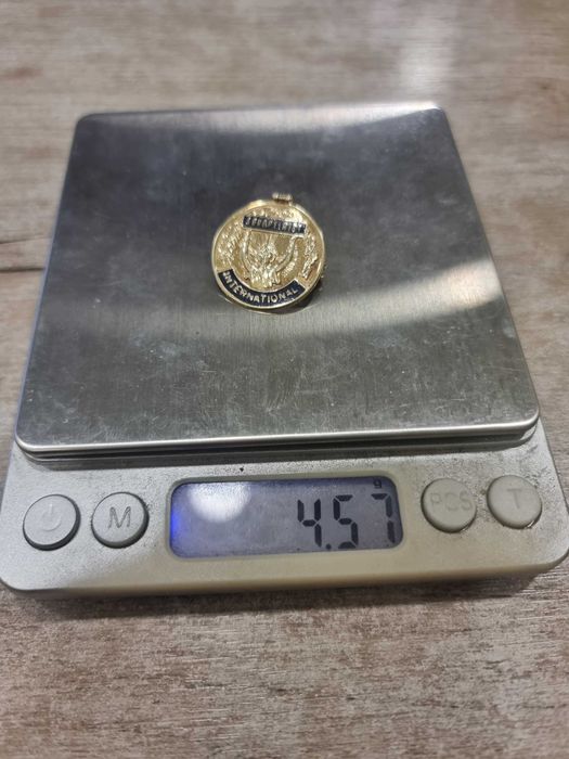 Златна значка  SOROPTIMIST  14К