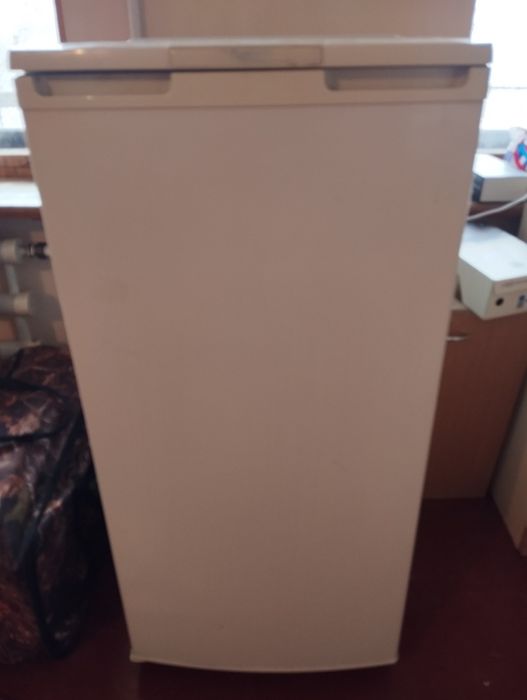 Продам холодильник.