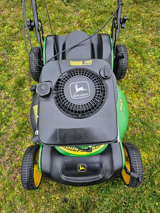 СамоХодна Косачка JOHN DEERE Като НОВА.