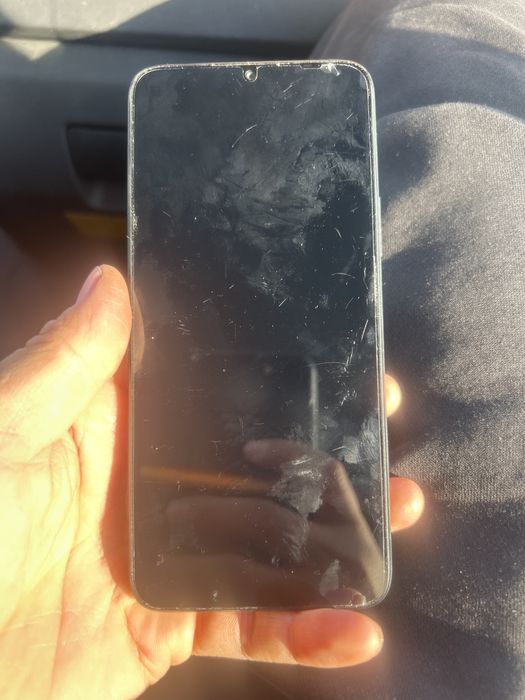 Продам почти новый Honor x5b 128гб