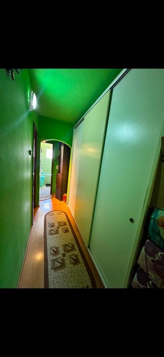 Apartament 3 camere semidecomandate