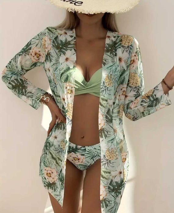 НОВО! Страхотен комплект от три части бански костюм