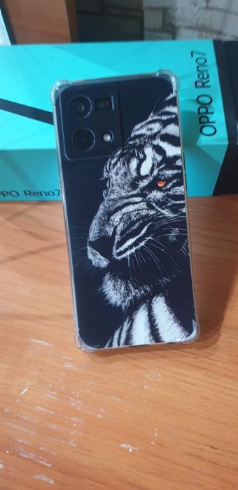 OPPO Reno7  в хорошем состоянии