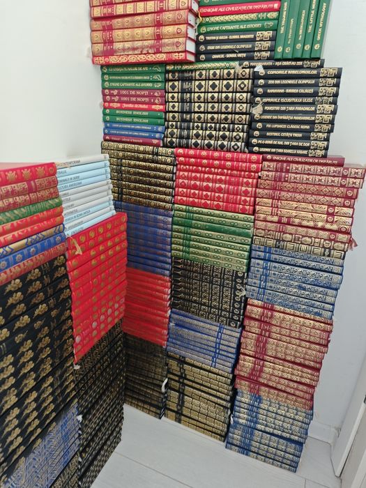 Colecție Prietenii Cartii, 310 vol, Cartonate, LUX