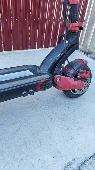 Vând trotinetă zero 10X