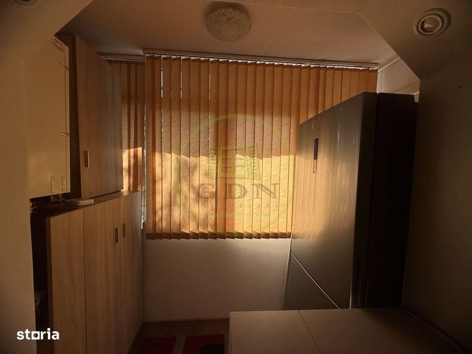 Apartament 3 camere, 49.75 mp, cartier Craiovita Noua, zona Orizont