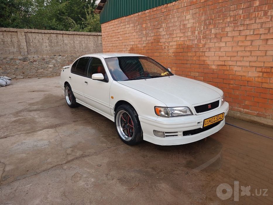 Mashina Nissan 1999