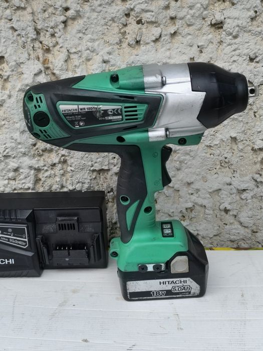 Гайковерт ударен акумулаторен Hitachi WR18DSHL 480 Nm SOLO