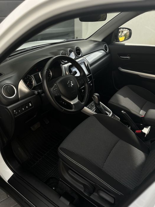 Suzuki Vitara 1.6  AUTOMATĂ | 2018 | 89.000 km | 4x2