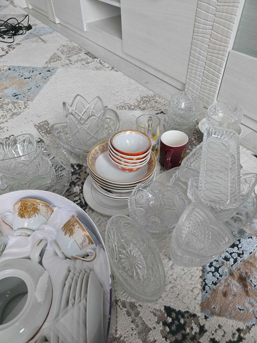 Посуда-хрусталь,стекло.