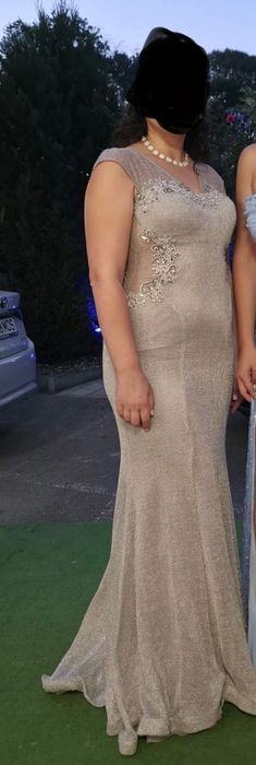 Rochie de seară argintie