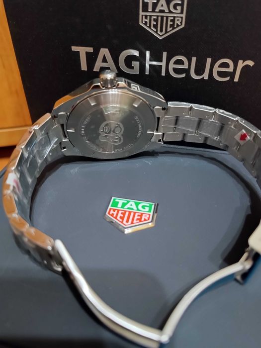 TAG HEUER AQUARACER WAY101C Мъжки Часовник, НОВ с кутия и документи!