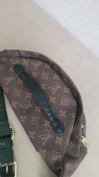 Продам сумку  LV натуральная кожа