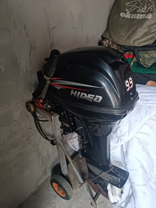 Лодочный мотор  HlDEA 9,9