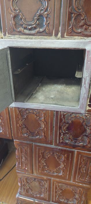 Soba teracotă cu plita
