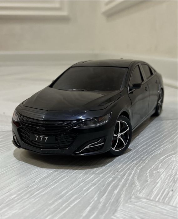 Pultli mashina jentra oyinchoq jiguli pultli malibu moshina oyinchoq