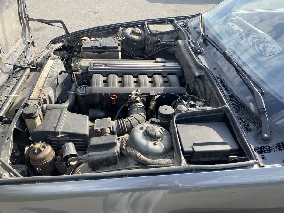 Продается BMW E34 525