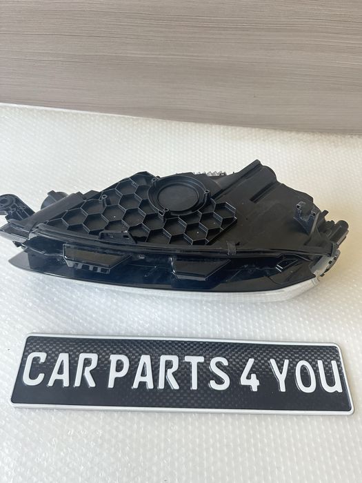 Фар десен Audi A5 Ауди А5 Facelift Перфектен