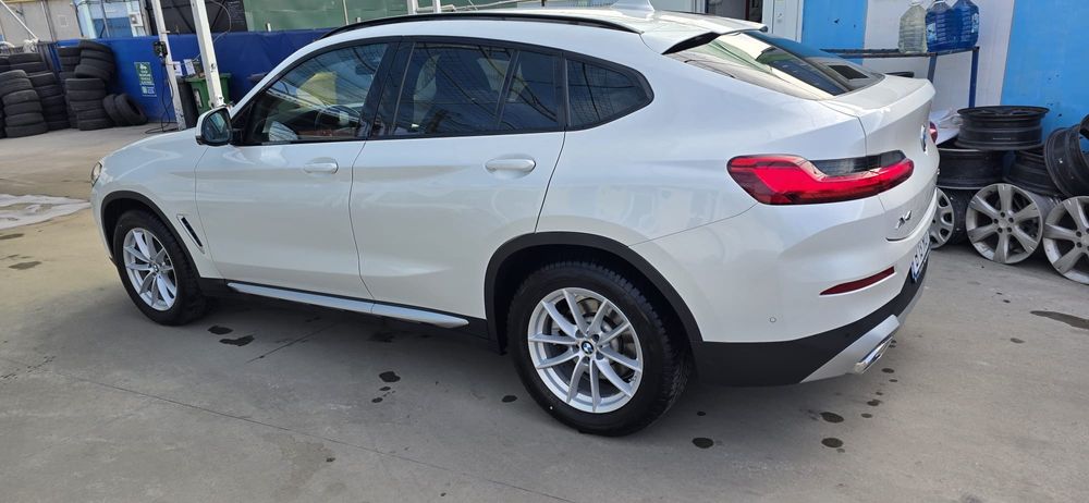 Vanzare BMW X4 4x4 hibrid