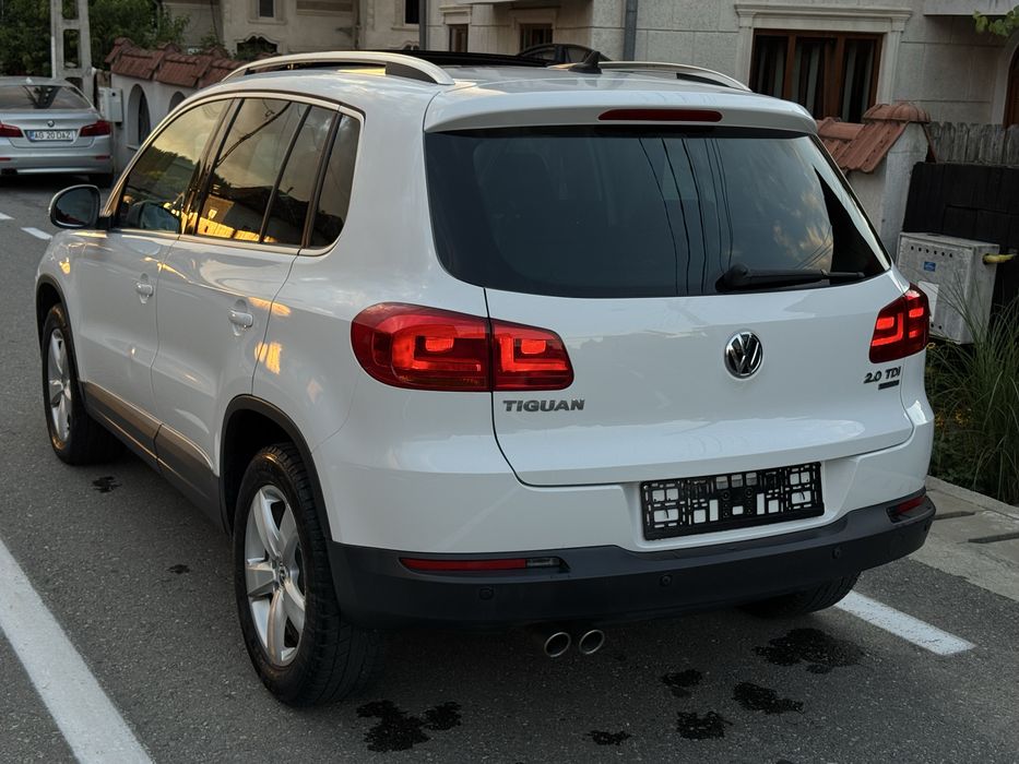 Volkswagen Tiguan 2.0D // Automat // Panoramic // Xenon