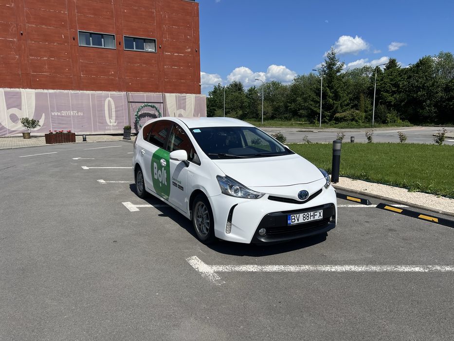 Toyota Prius Plus 1.8 + GPL