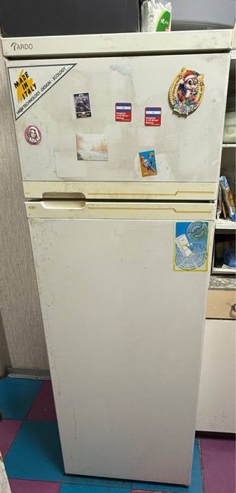 Холодильник рабочий