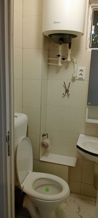 Garsoniera de vînzare