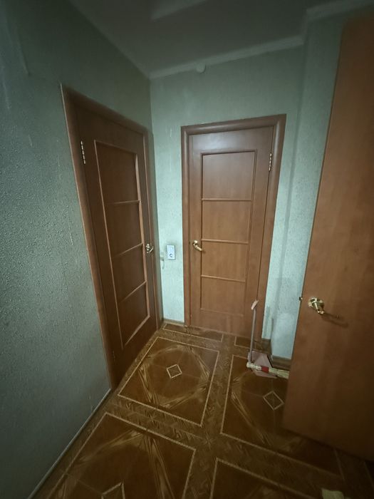 Двери продается срочно