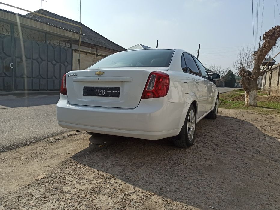 Шевролет лачети 18