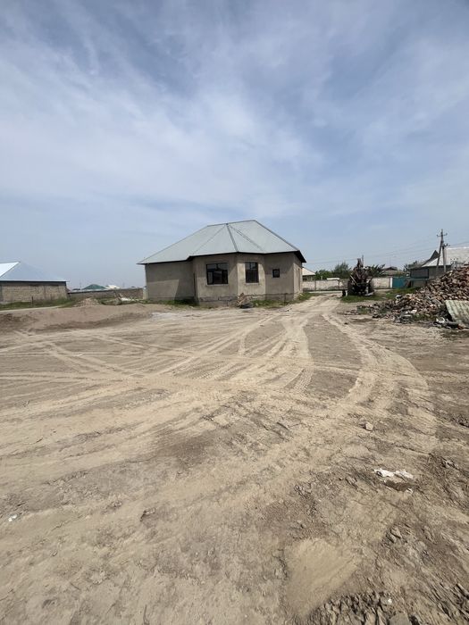 16 соток свет. Вода есть