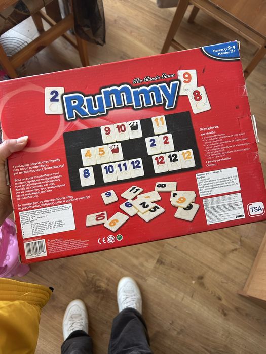 Къща за кукли, гримьорна, кукли, пъзели, игри