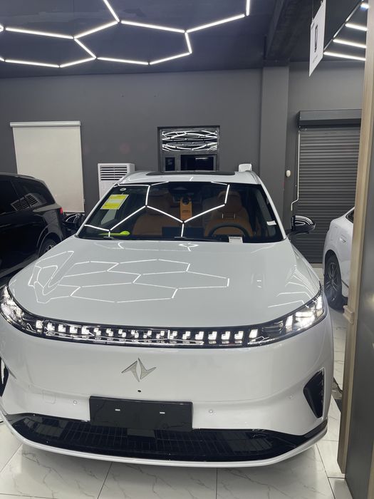 DONGFENG 008 Fulli + Garantiya, Restayling AvtoSalon