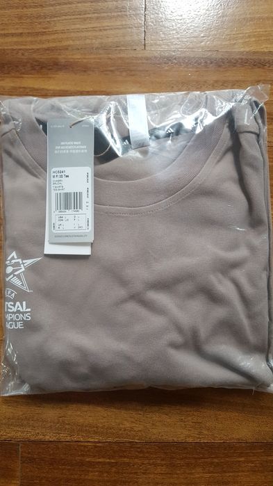 Фланелки Адидас в няколко цвята