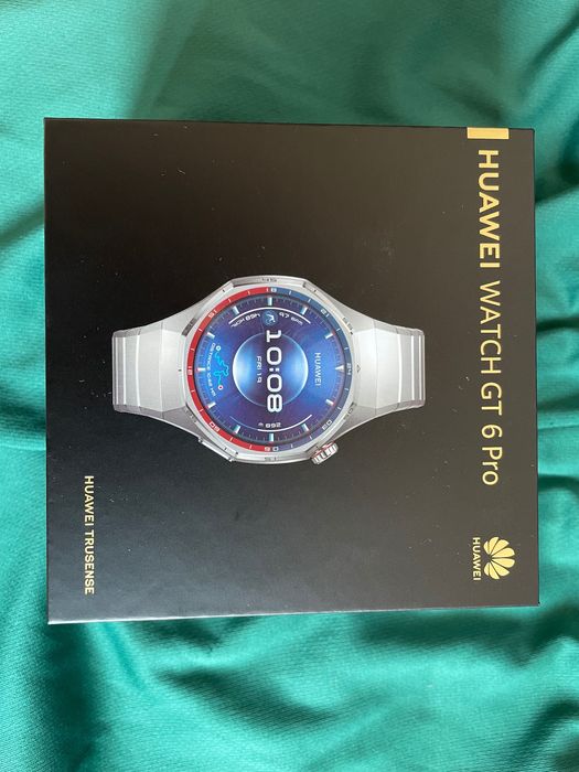 Huawei GT 6 Pro Titanium + чисто нови слушалки Huawei