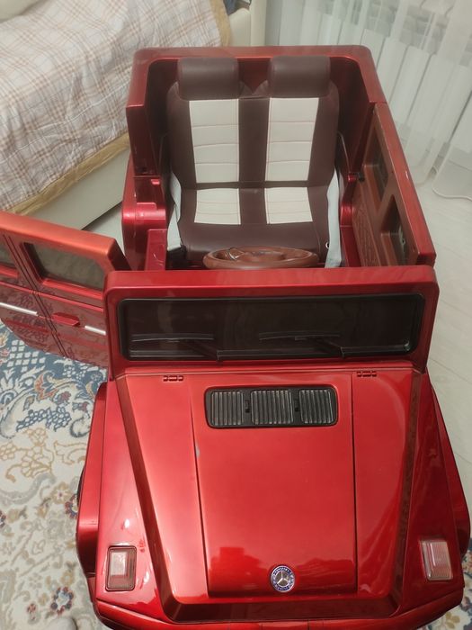 Электромобиль б/у.