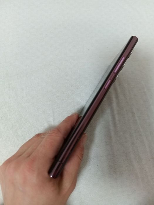 Samsung galaxy s22 ultra, използван,но като нов, без забележки