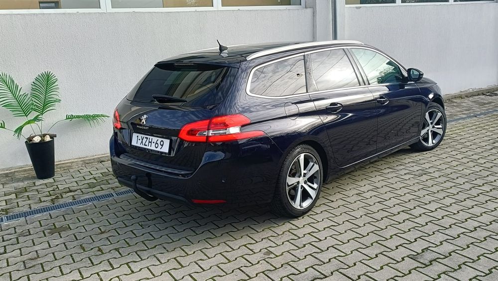 Peugeot 308 GT Line Premier 2015 FULL Garantie Benzina 131cp Impecabil