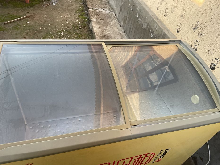 Фризеры мороженое аппарад и морозильник