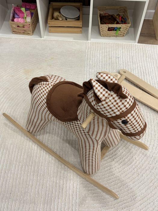 Лошадка качалка